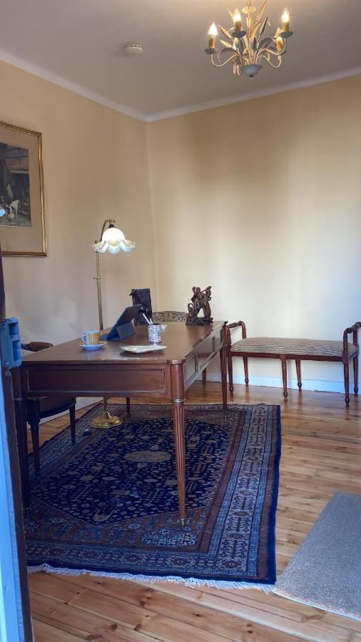 Chez Helene 3 Etoiles, Labellise Disabled Pmr,Pour 4 Personnes Chiens Bienvenus-Pet Friendly Apartment Bourg-Madame Bagian luar foto